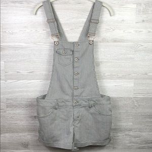 COPY - Overall Shorts Cuffed